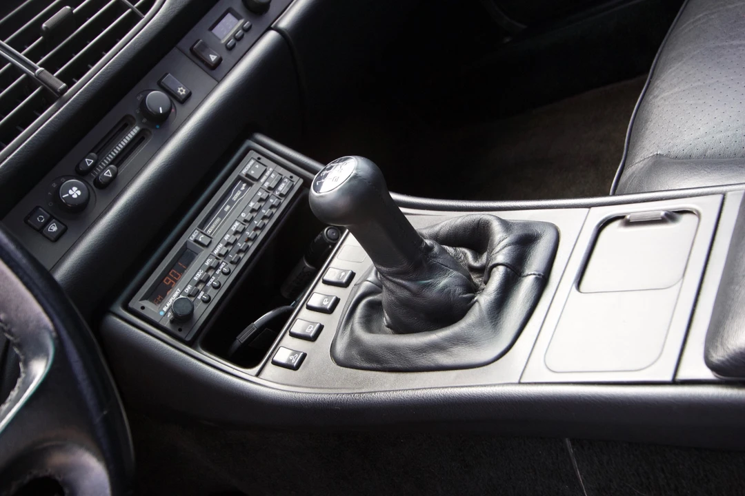 1987 Porsche 944 S - Image 31 of 31