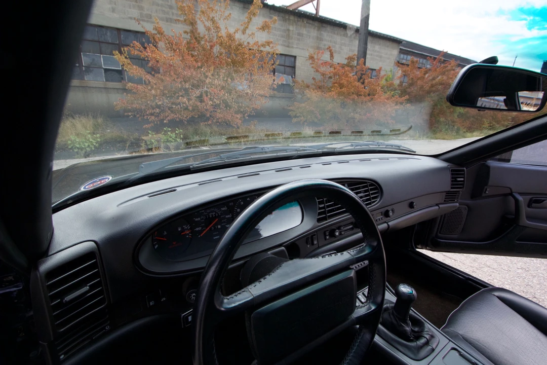 1987 Porsche 944 S - Image 28 of 31