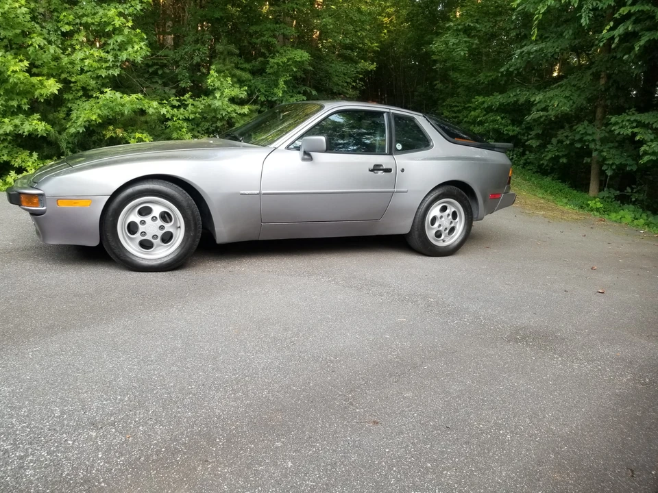 1987 Porsche 944 S - Image 12 of 31