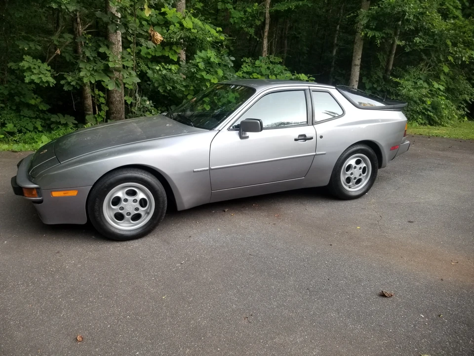 1987 Porsche 944 S - Image 7 of 31