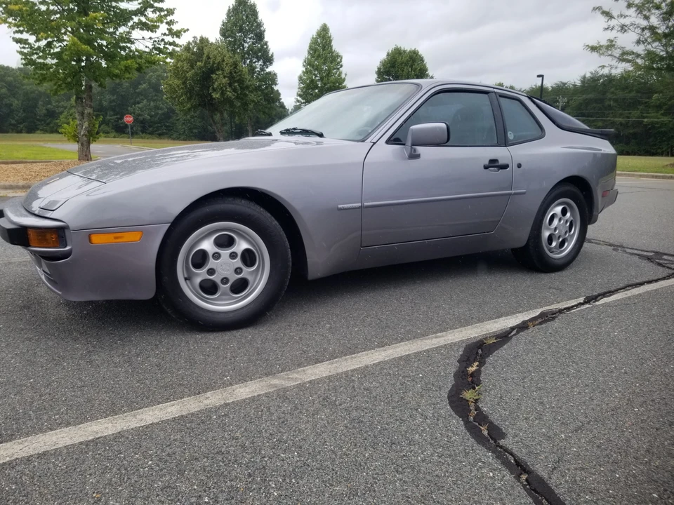 1987 Porsche 944 S - Image 8 of 31