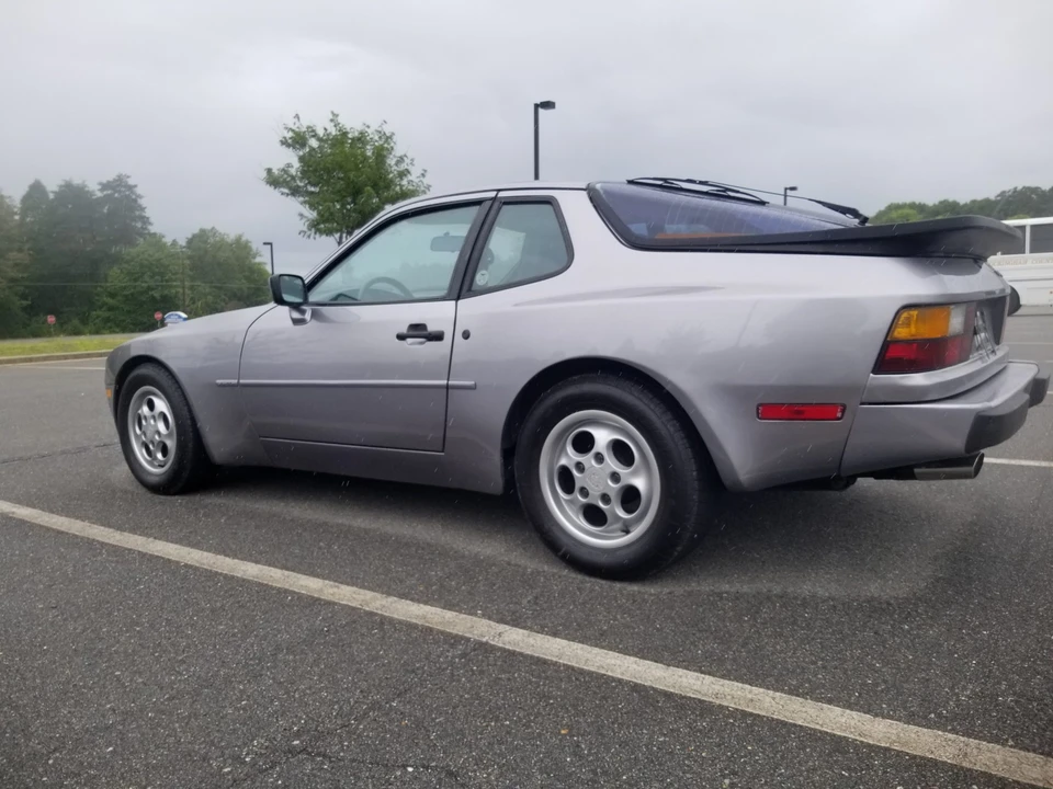 1987 Porsche 944 S - Image 19 of 31