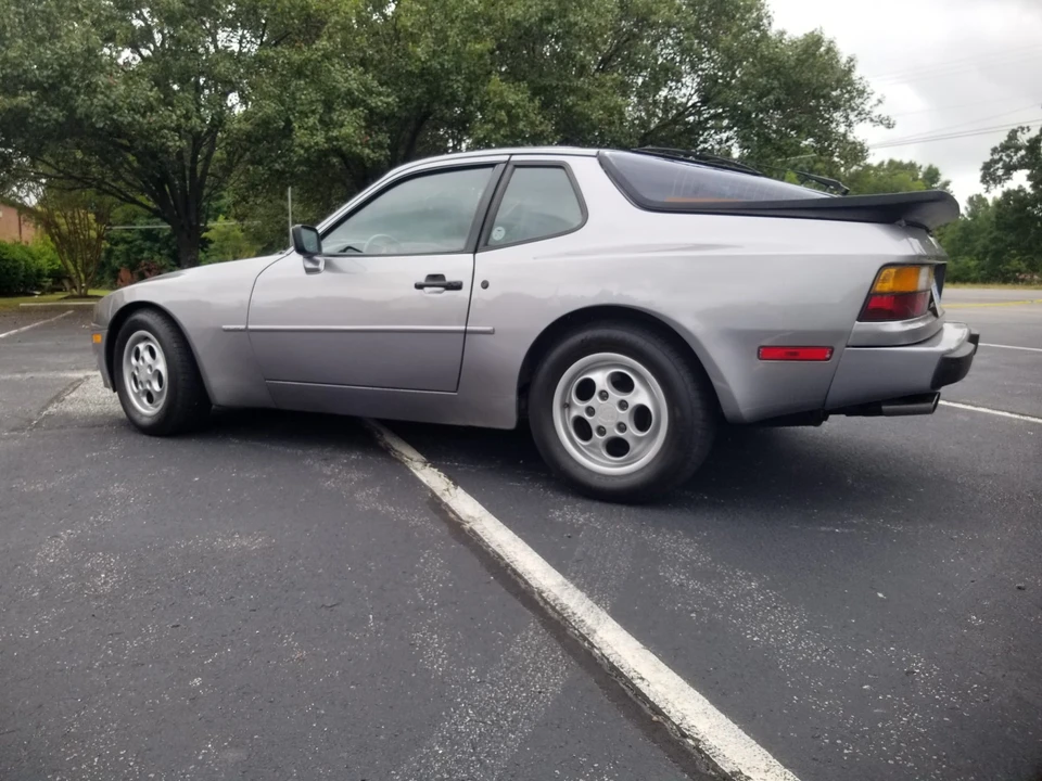 1987 Porsche 944 S - Image 17 of 31