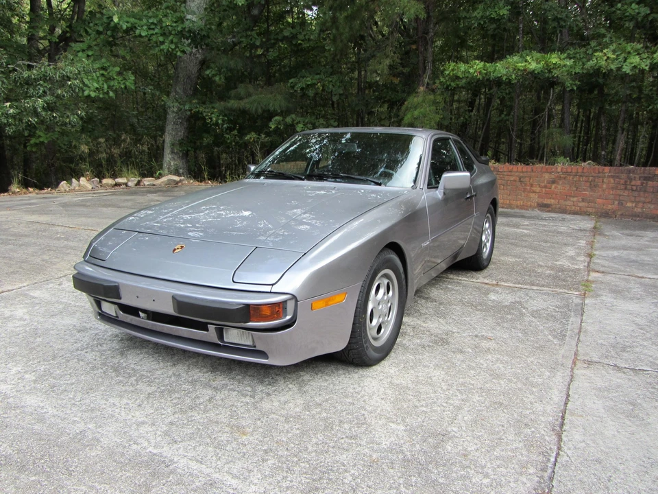 1987 Porsche 944 S - Image 2 of 31