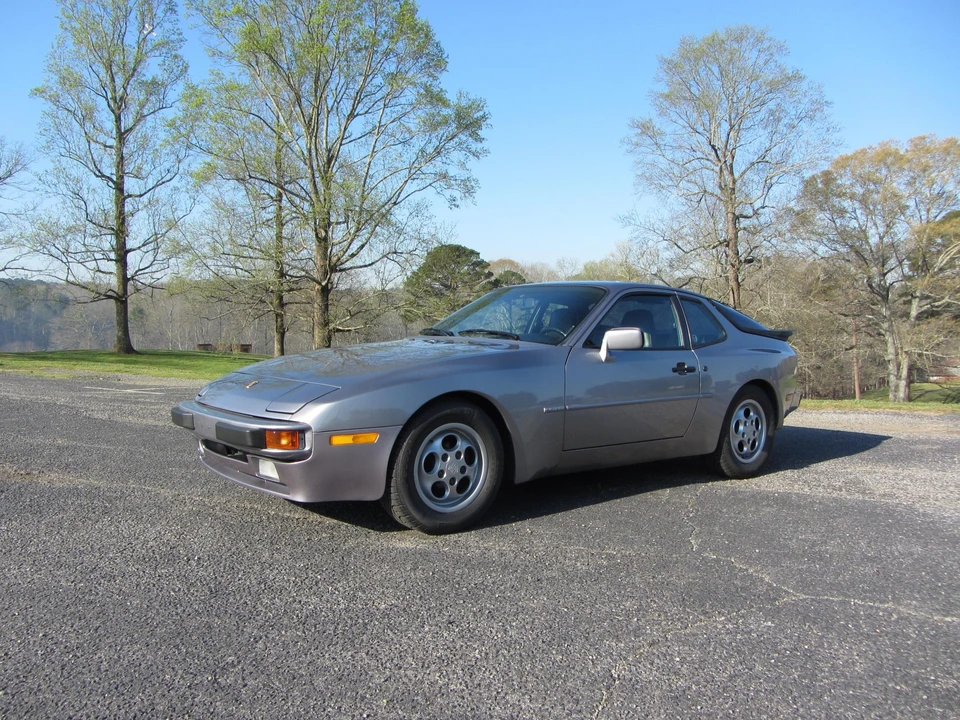 1987 Porsche 944 S - Image 3 of 31