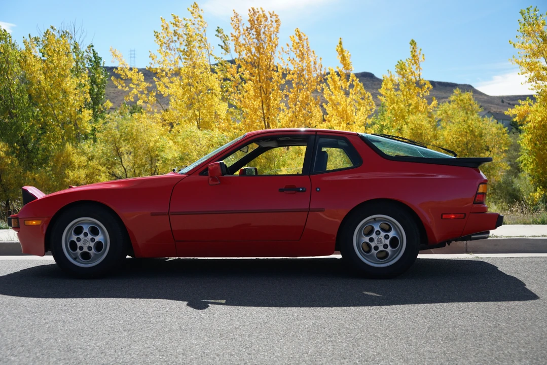 1987 Porsche 944 S - Image 11 of 31