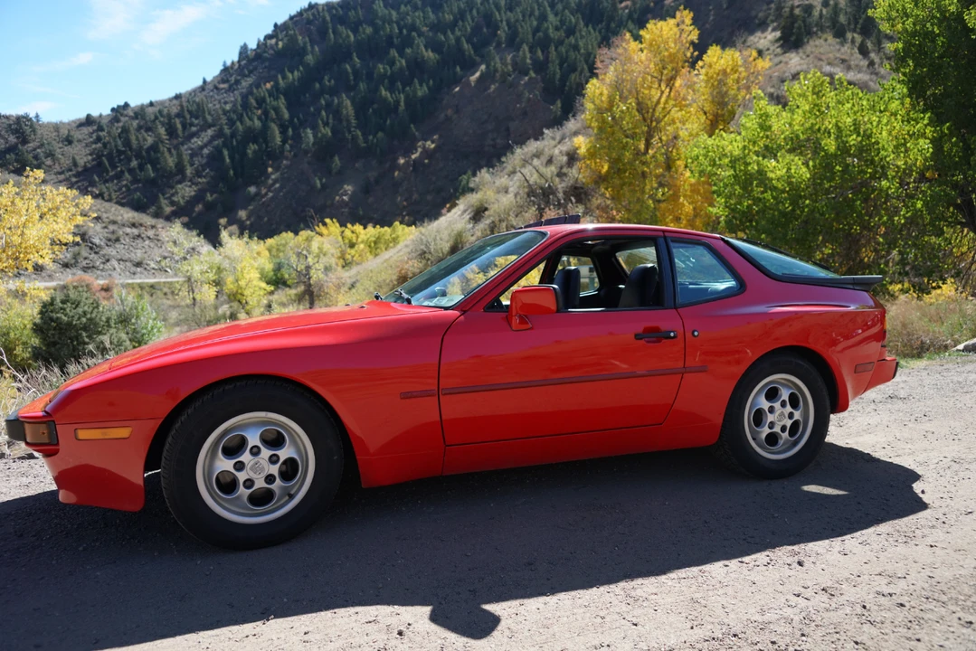 1987 Porsche 944 S - Image 8 of 31