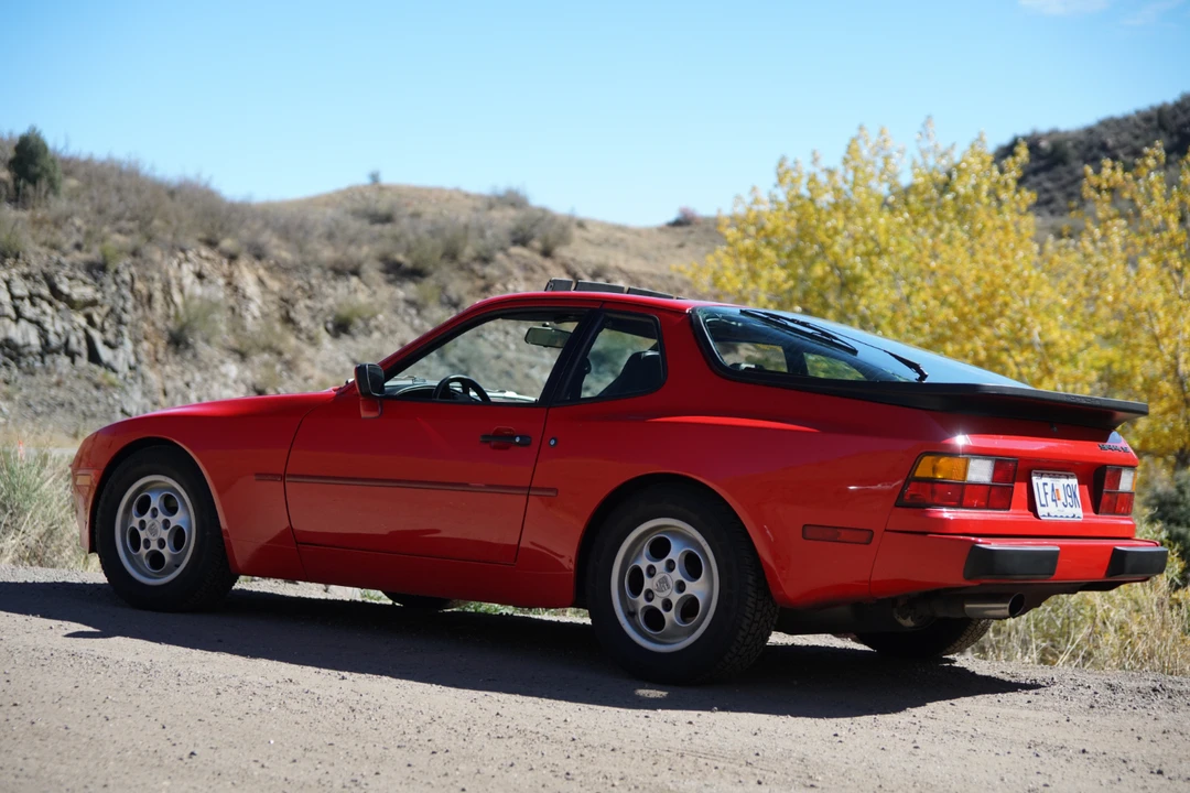 1987 Porsche 944 S - Image 13 of 31