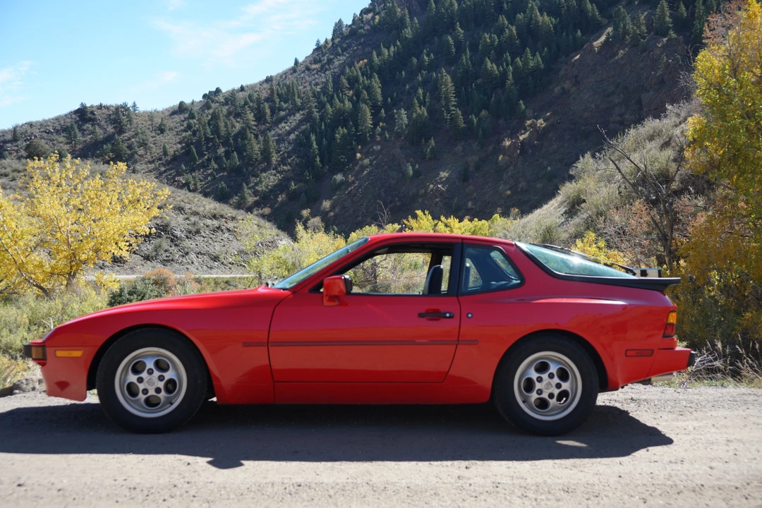 1987 Porsche 944 S - Image 9 of 31