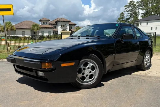 1987 Porsche 944S 5-Speed