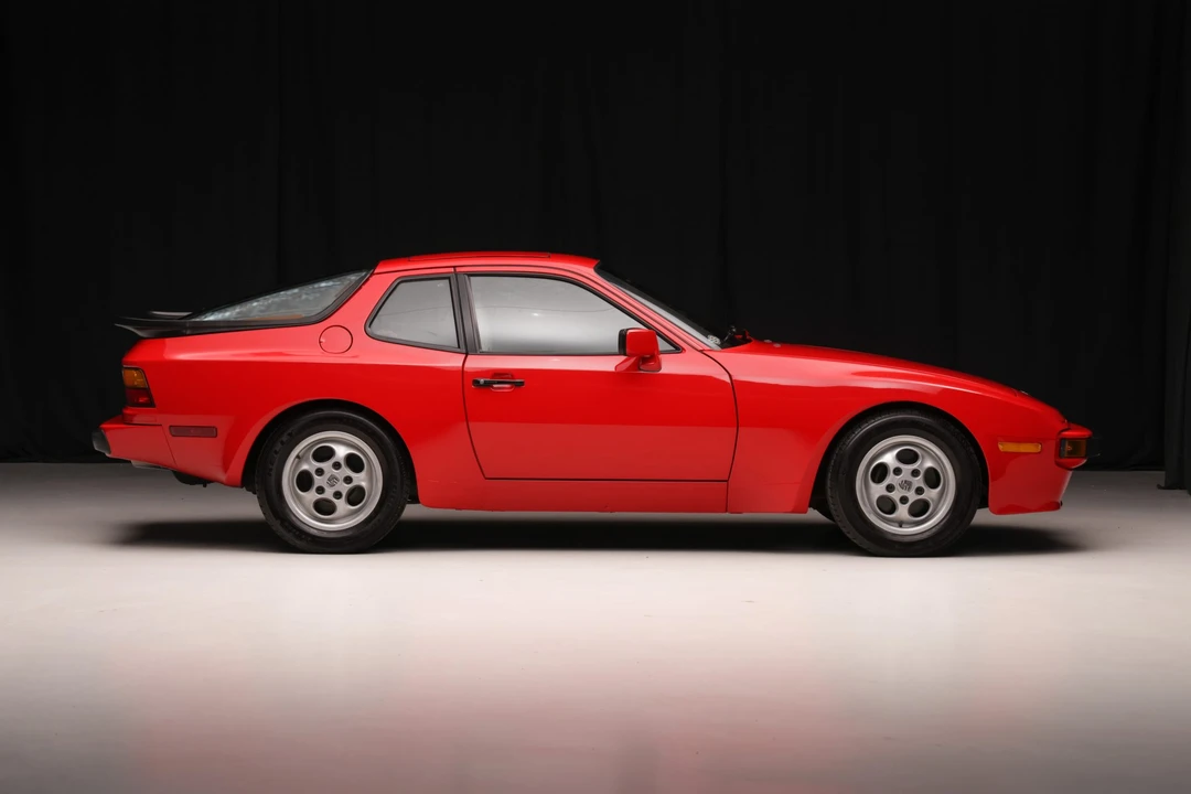1987 Porsche 944 S - Image 10 of 31