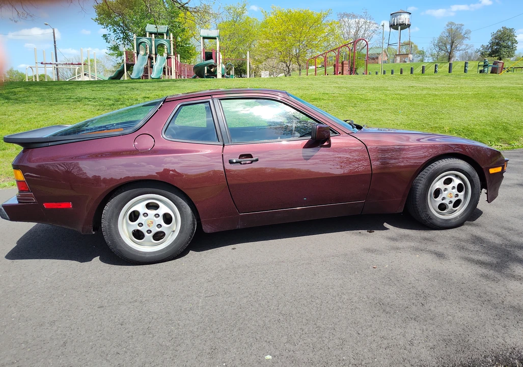 1987 Porsche 944 S - Image 8 of 31