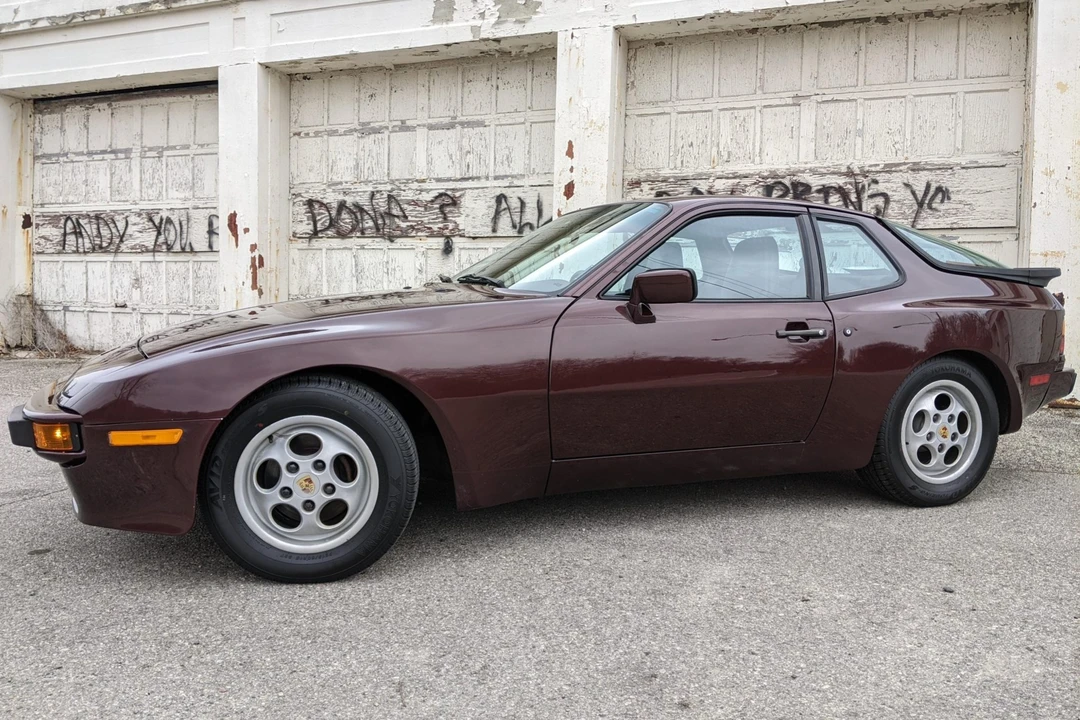 1987 Porsche 944 S - Image 2 of 31