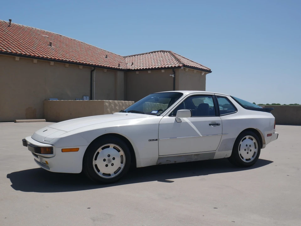 1987 Porsche 944 S - Image 2 of 31