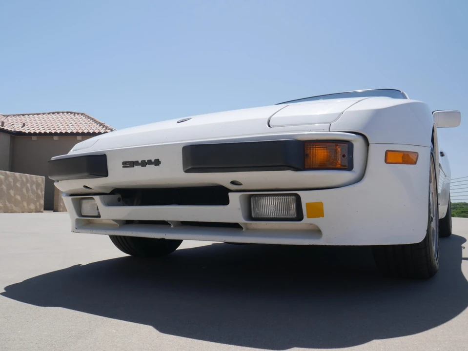 1987 Porsche 944 S - Image 25 of 31