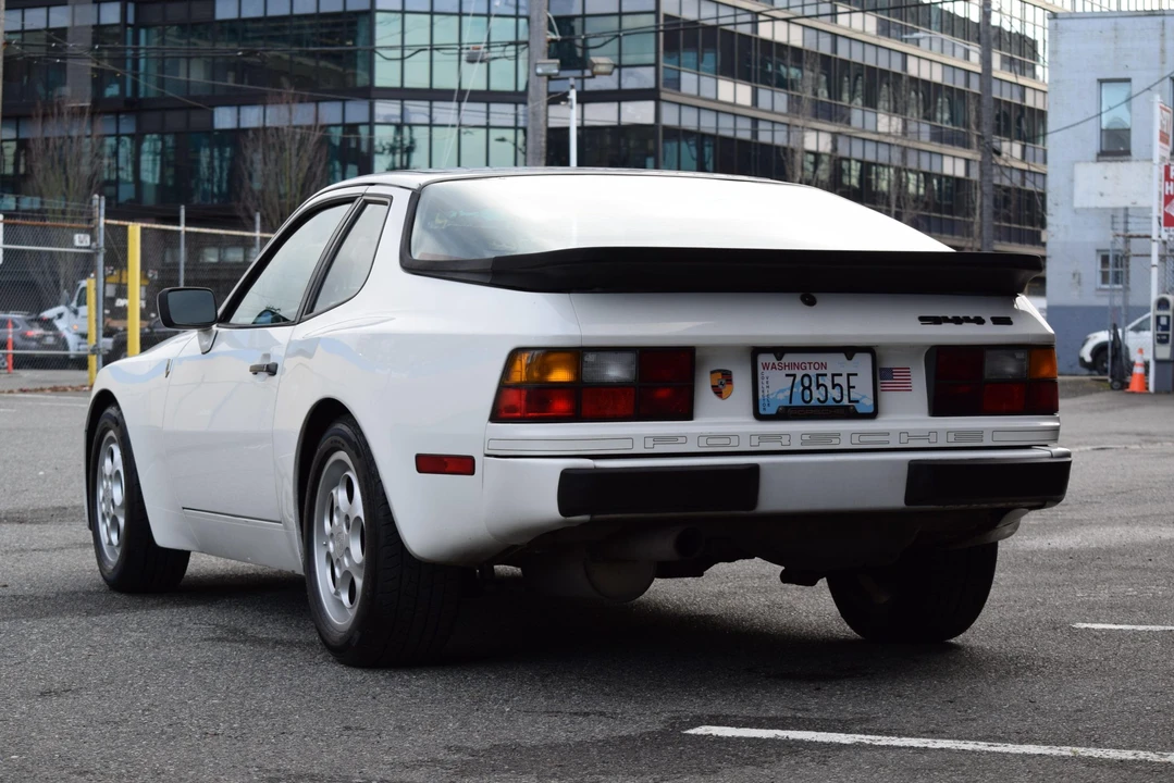 1987 Porsche 944 S - Image 27 of 31