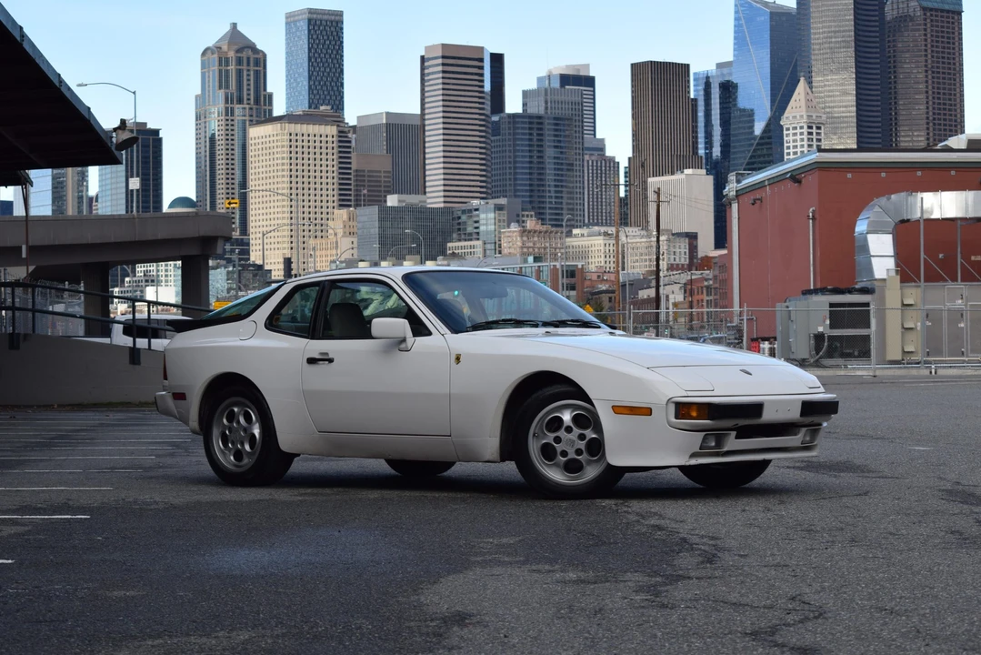 1987 Porsche 944 S - Image 16 of 31