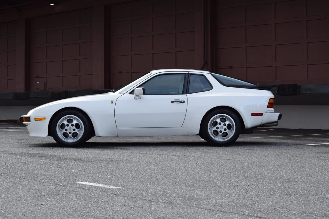 1987 Porsche 944 S - Image 30 of 31