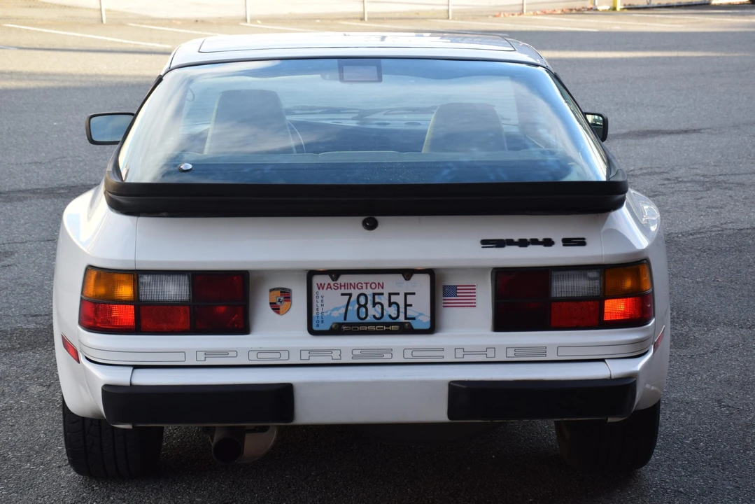 1987 Porsche 944 S - Image 25 of 31