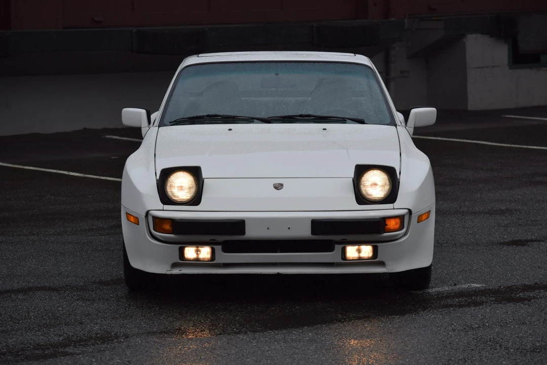 1987 Porsche 944 S - Image 11 of 31
