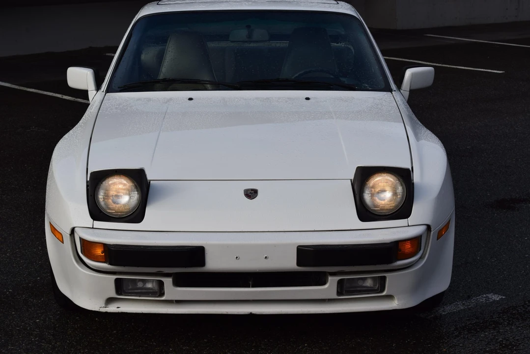 1987 Porsche 944 S - Image 10 of 31