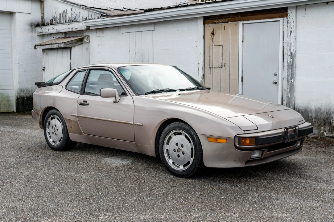 1987 Porsche 944 S - Image 11 of 31