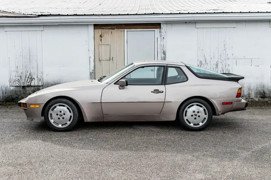 1987 Porsche 944 S - Image 3 of 31