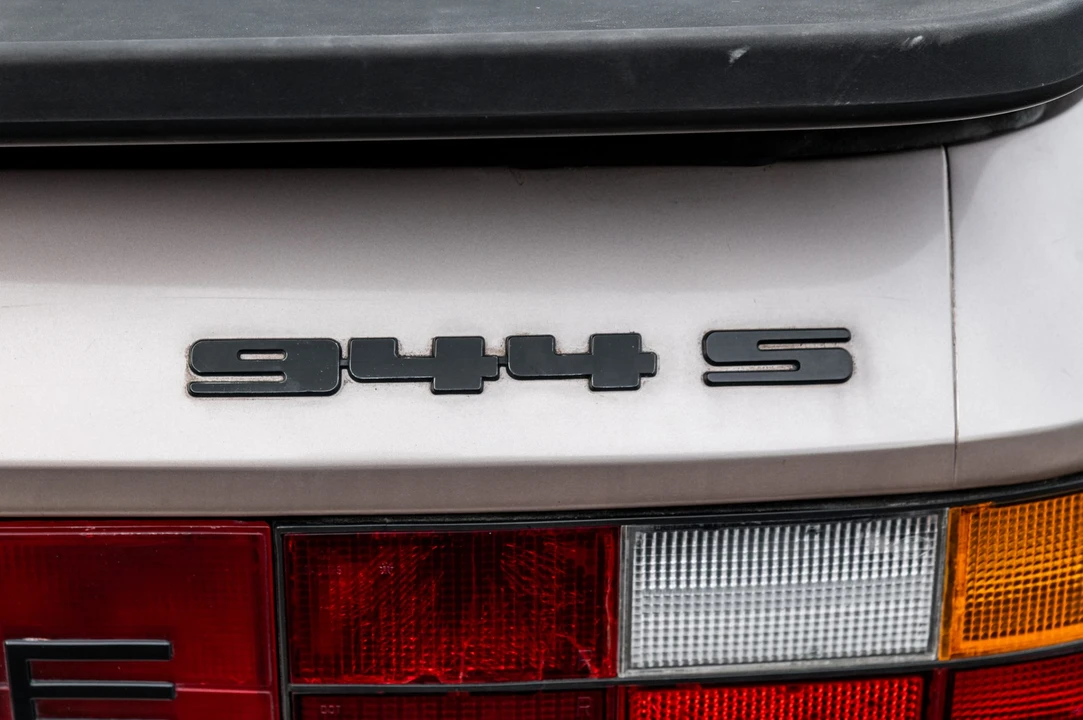 1987 Porsche 944 S - Image 30 of 31