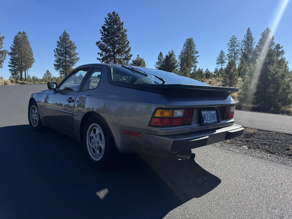 1987 Porsche 944 S - Image 8 of 31