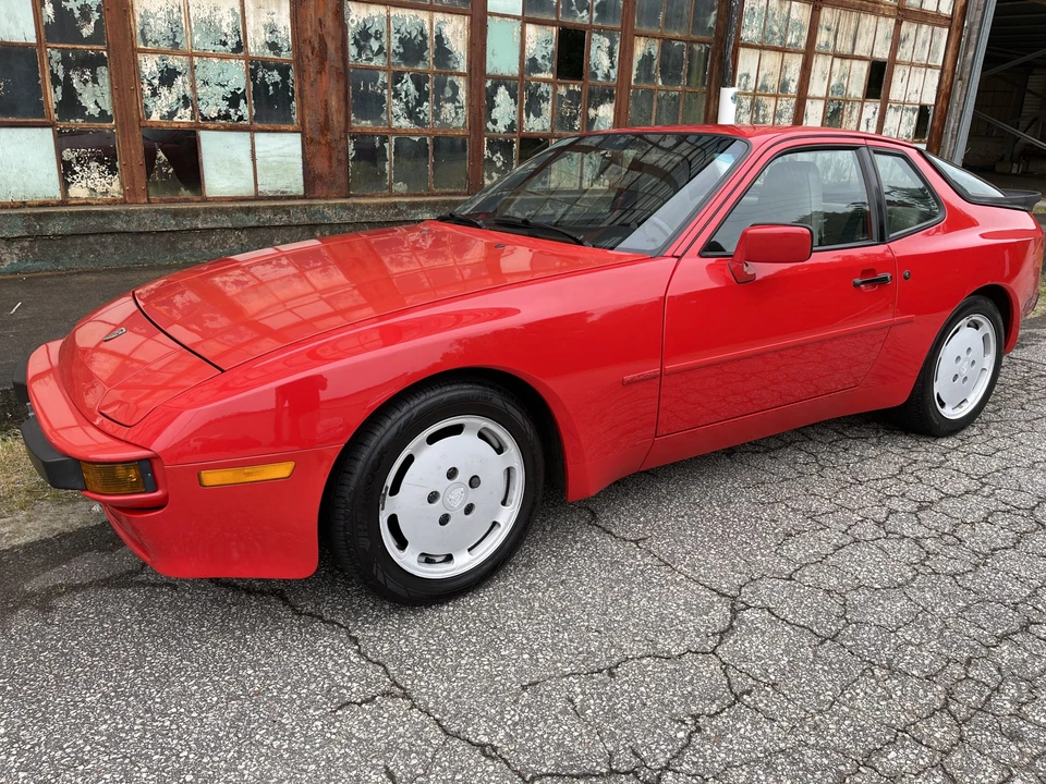 1987 Porsche 944 S - Image 3 of 31