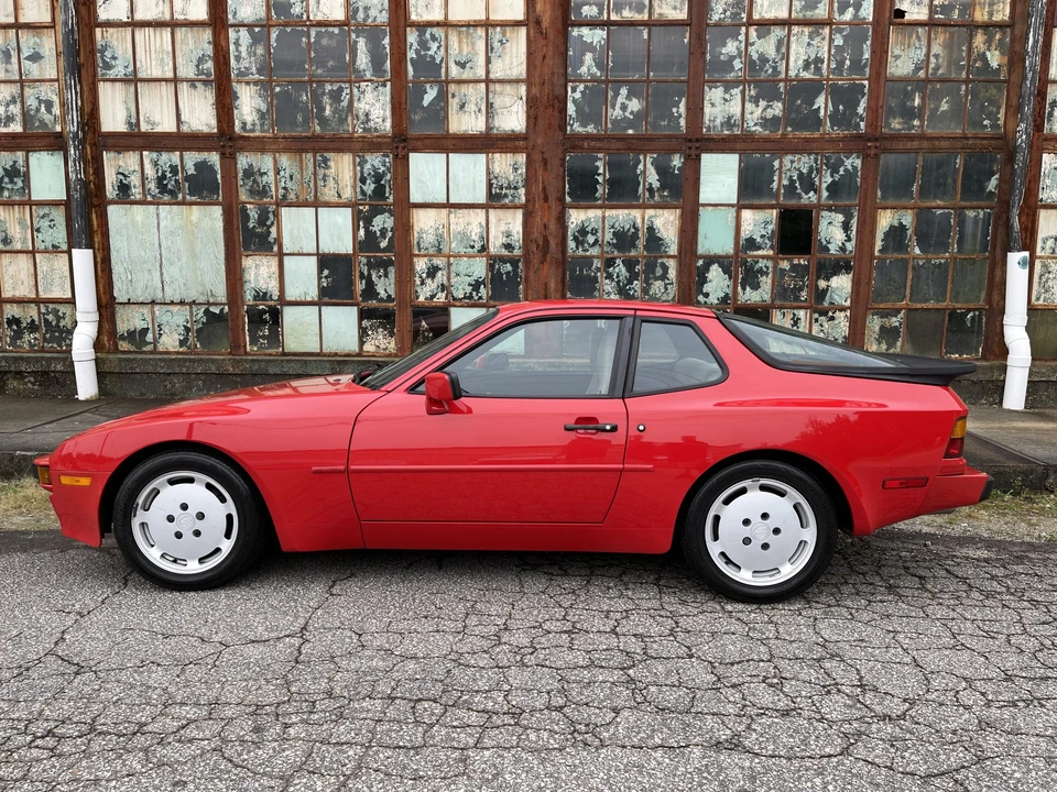 1987 Porsche 944 S - Image 5 of 31