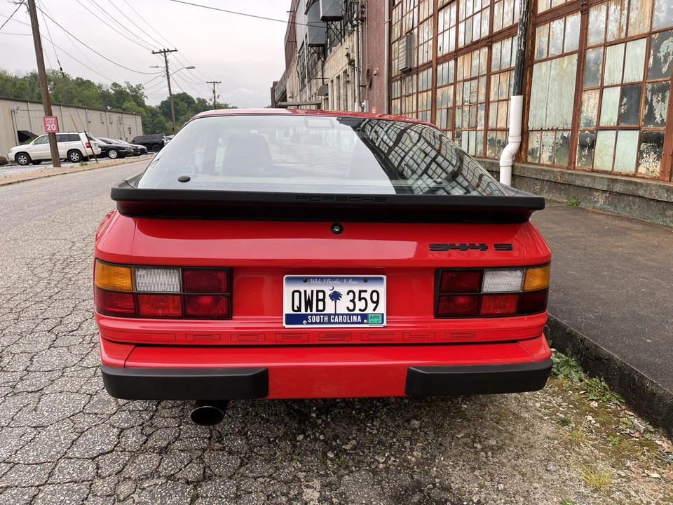 1987 Porsche 944 S - Image 11 of 31