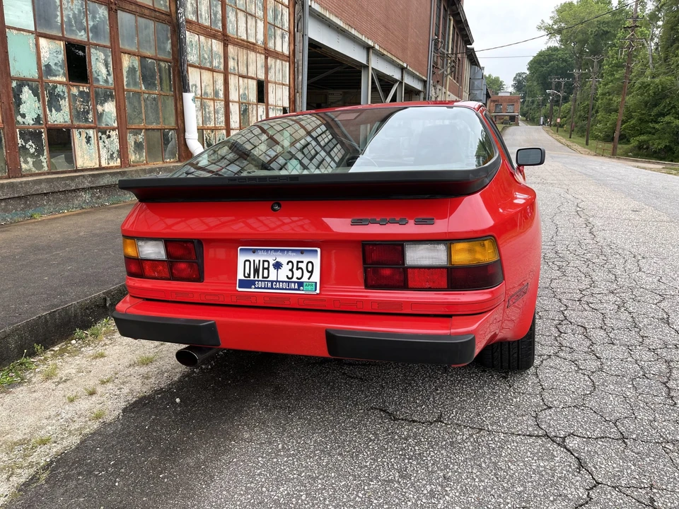 1987 Porsche 944 S - Image 13 of 31