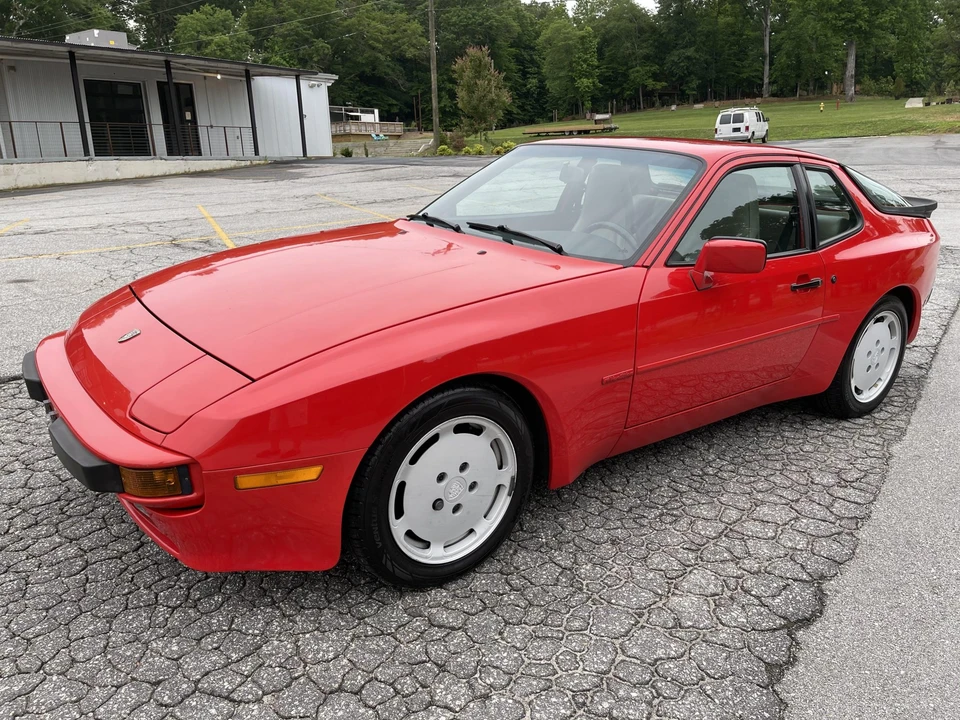1987 Porsche 944 S - Image 25 of 31