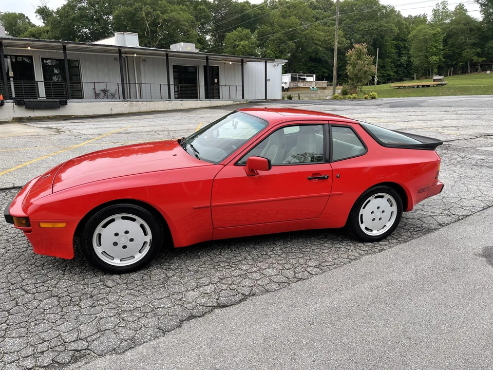 1987 Porsche 944 S - Image 26 of 31