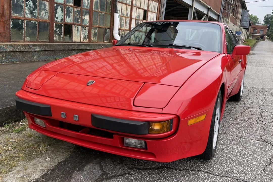 1987 Porsche 944 S - Image 2 of 31