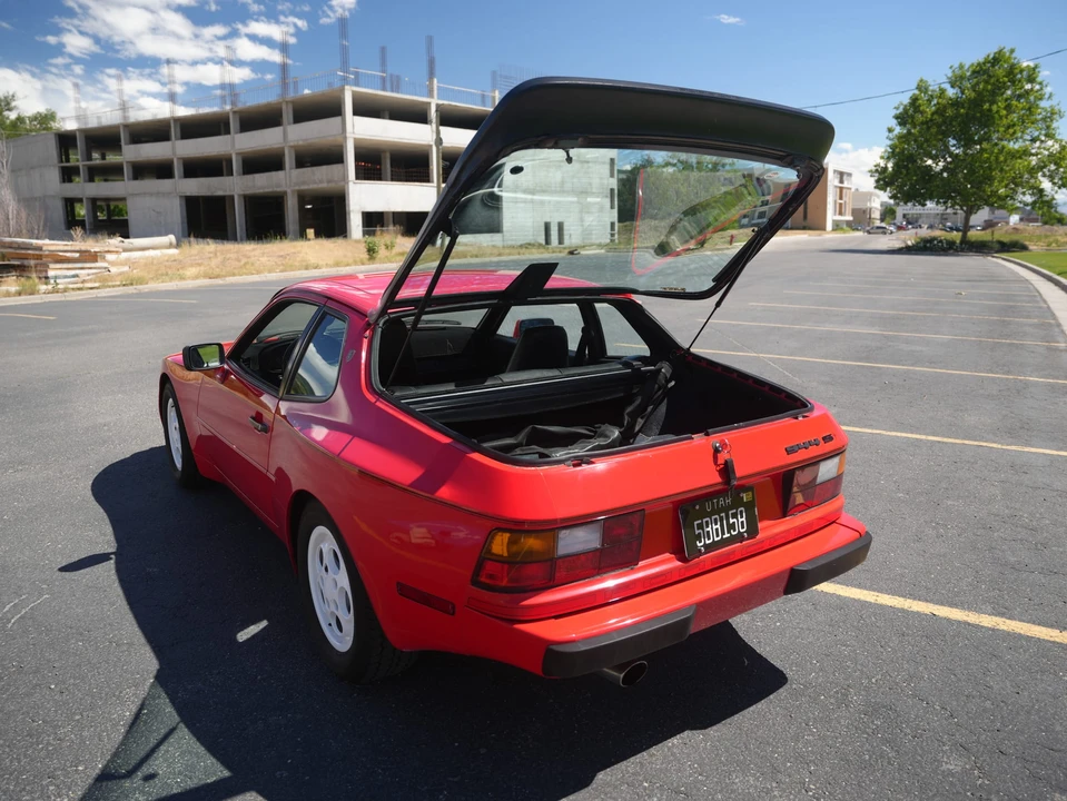 1987 Porsche 944 S - Image 12 of 31