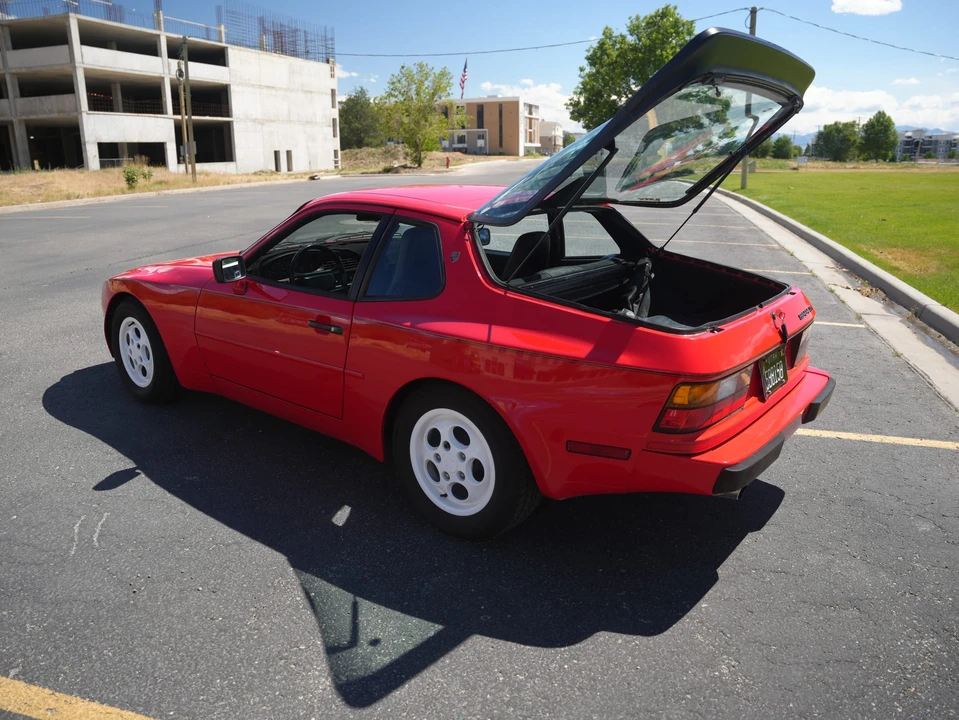1987 Porsche 944 S - Image 10 of 31