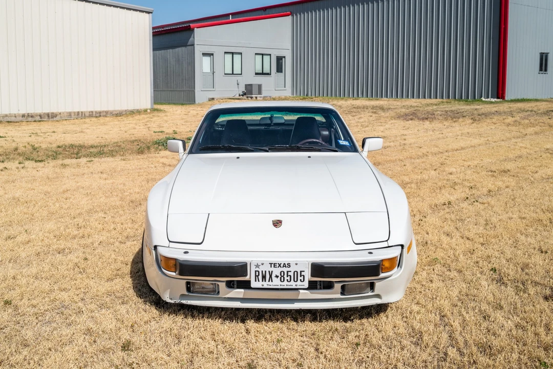 1987 Porsche 944 S - Image 14 of 31