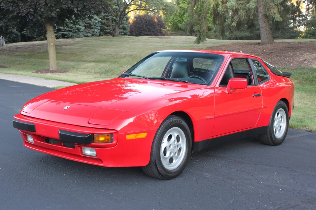 1987 Porsche 944 S - Image 2 of 31