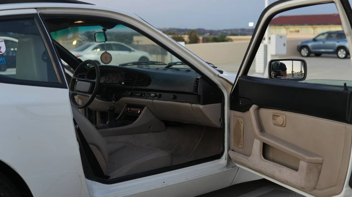 1987 Porsche 944 S - Image 11 of 14