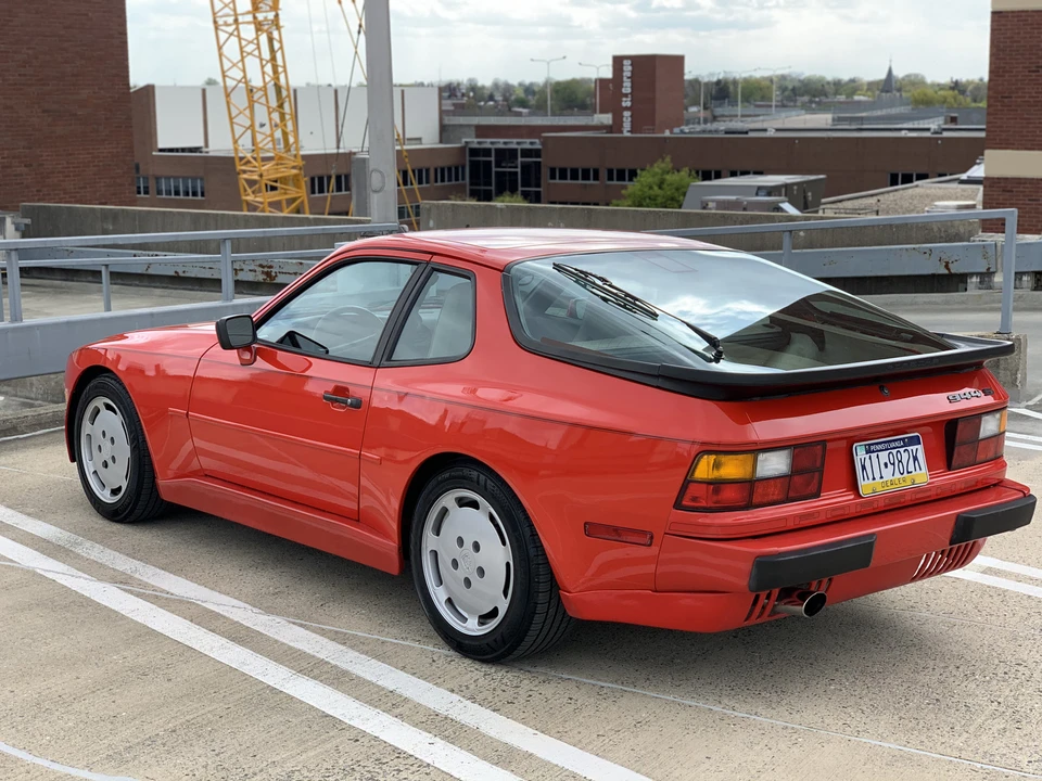 1987 Porsche 944 S - Image 30 of 31