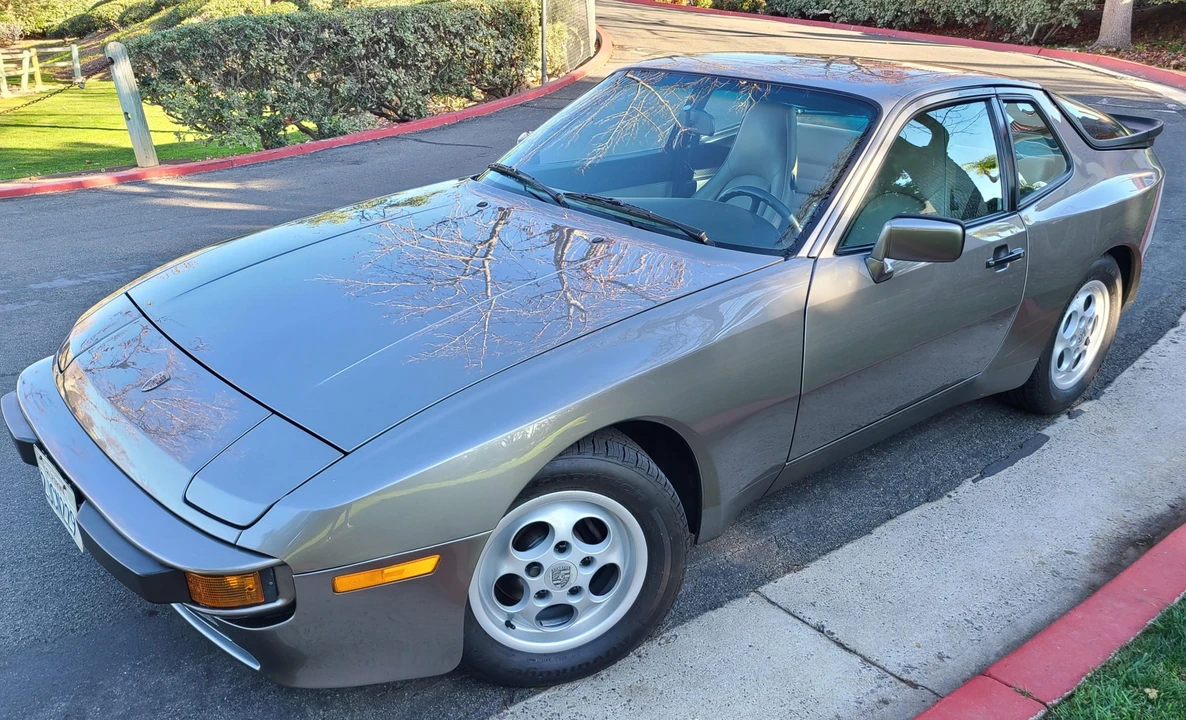 1987 Porsche 944 S - Image 11 of 31