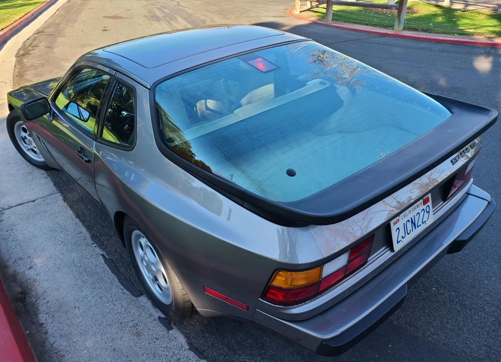 1987 Porsche 944 S - Image 17 of 31