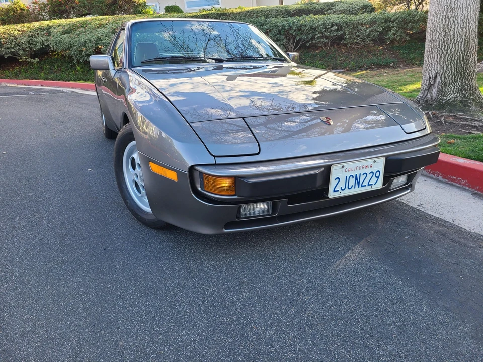 1987 Porsche 944 S - Image 4 of 31