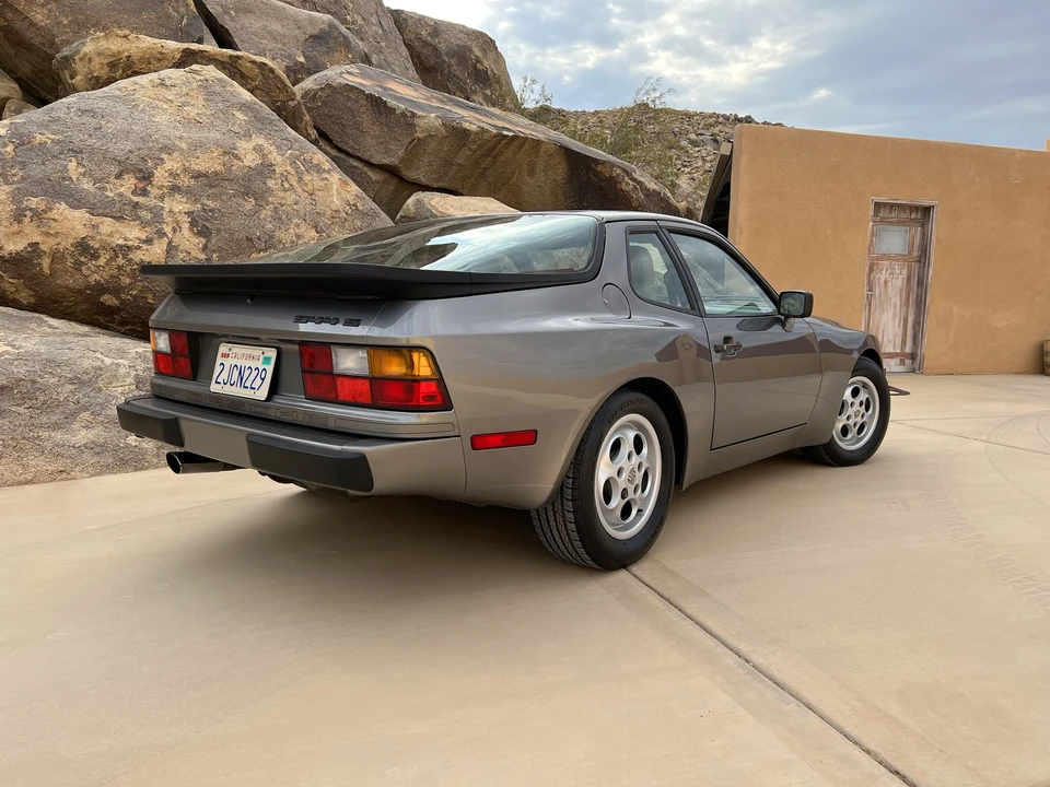 1987 Porsche 944 S - Image 25 of 31