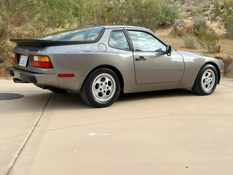 1987 Porsche 944 S - Image 18 of 31