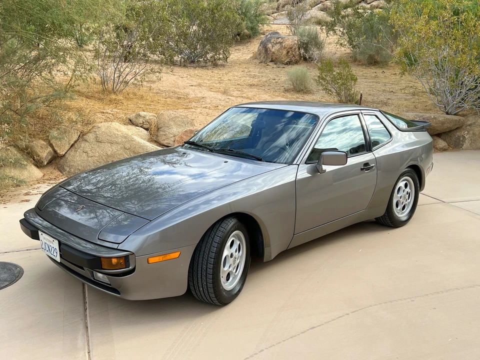 1987 Porsche 944 S - Image 6 of 31