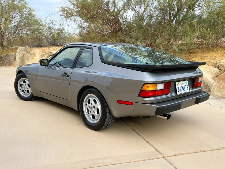1987 Porsche 944 S - Image 29 of 31