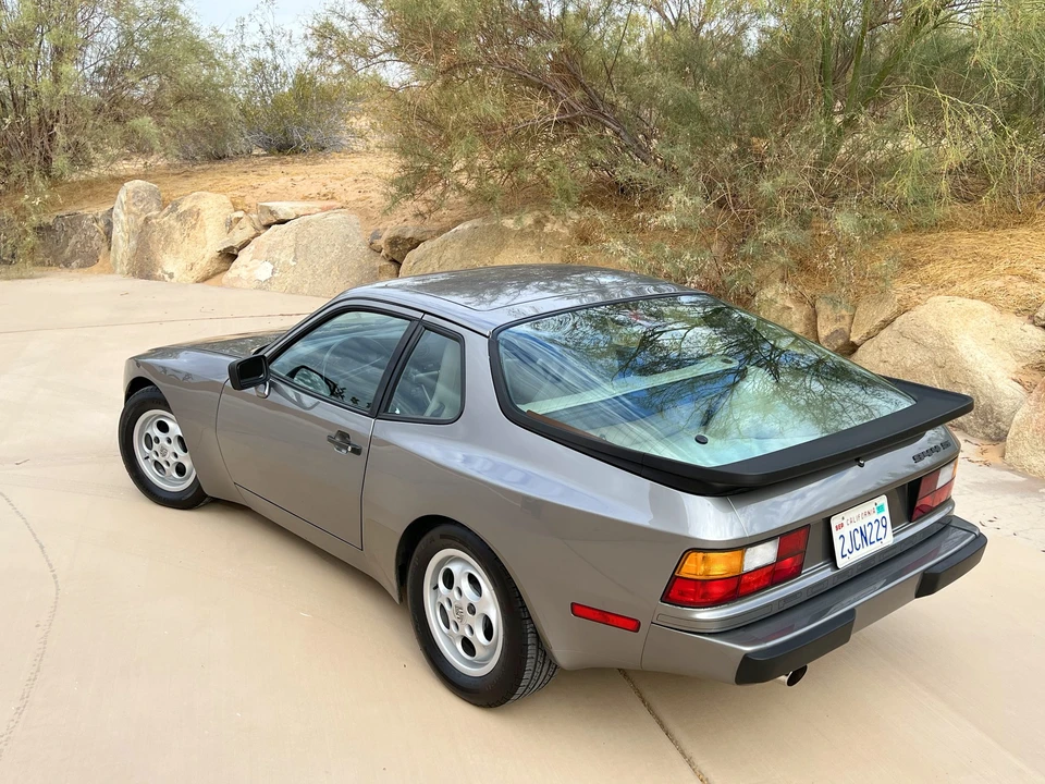 1987 Porsche 944 S - Image 31 of 31